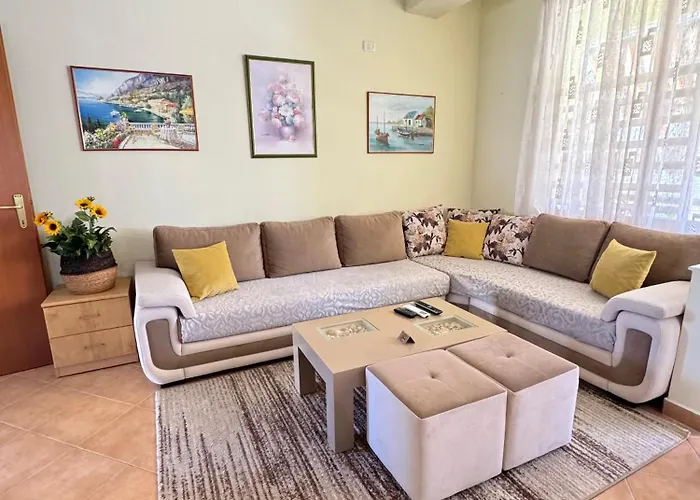 Four Seasons Apartamento Golem (Tirana)